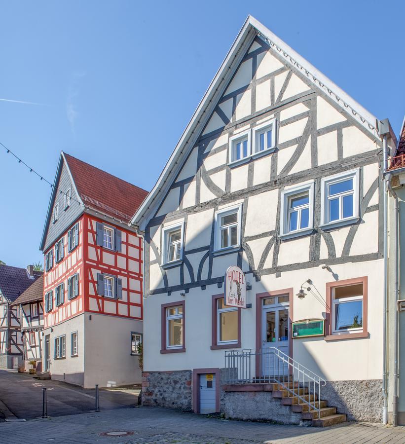 Hotel Am Markt Hungen Exterior photo